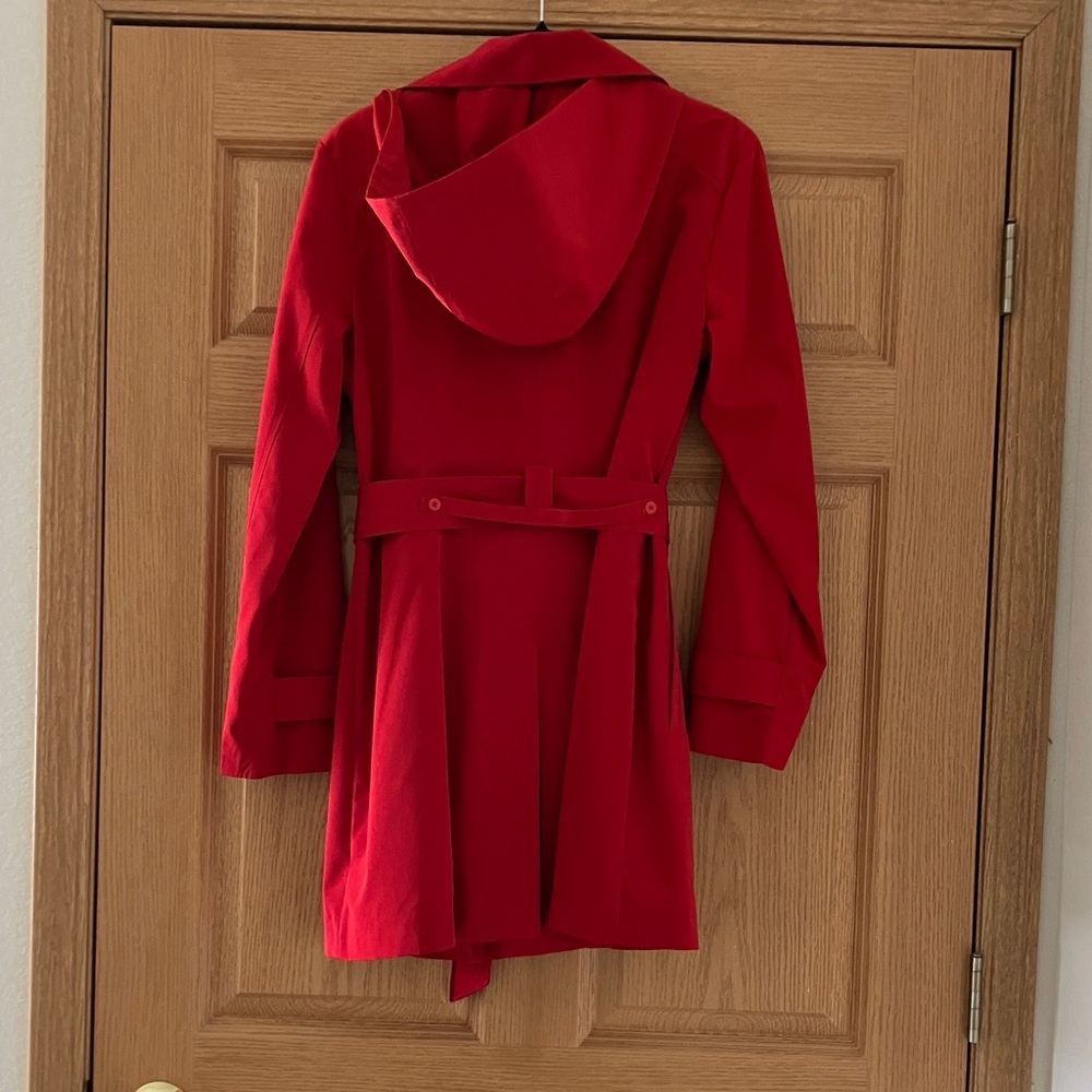 London Fog Bright Red Trench Coat with Belt - Picture 6 of 6